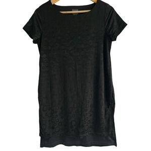 Chico’s Travelers Size Small Cap Sleeve‎ Black High Low Artsy Tunic Blouse Top